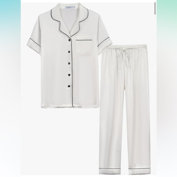 White Pajama Set with Black Trim size S - Picture 1 of 6